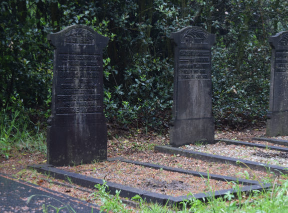 Grafmonument voor onderhoud